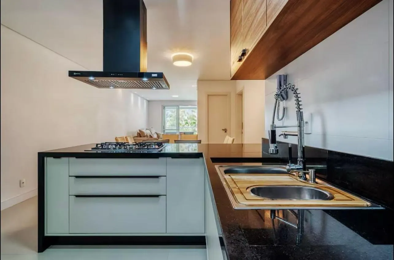 Apart Moderno Com Piscina Itajaí